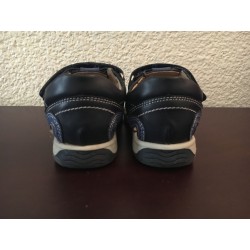 Guarachitos de piel para niño